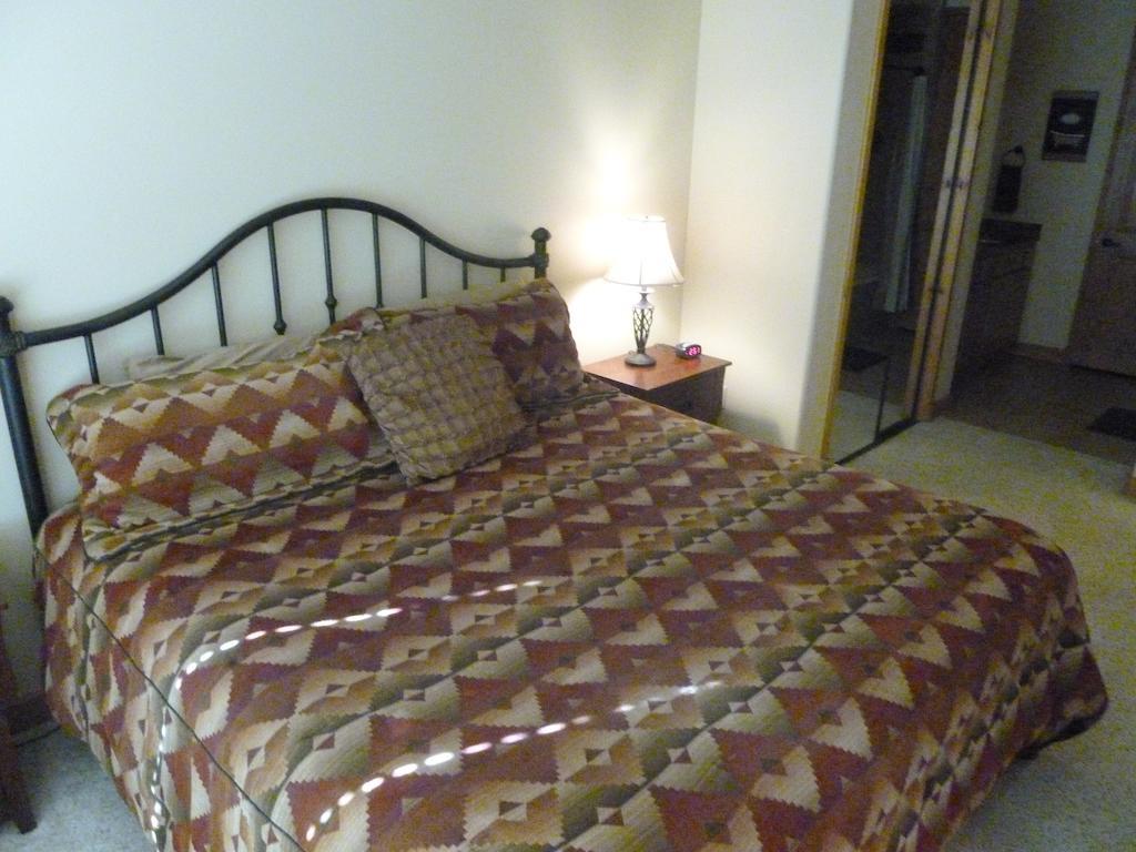 Resort River 4*