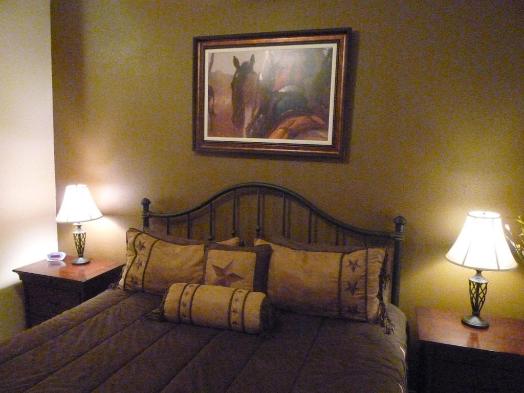 Resort River 4*