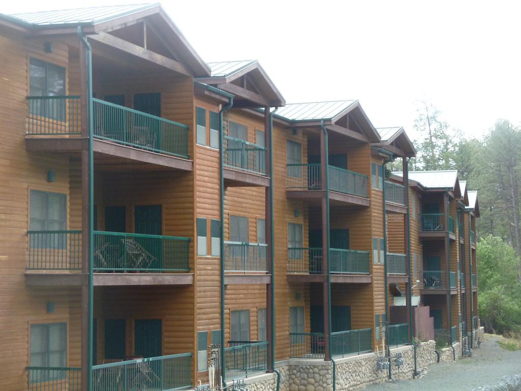 Resort River Ruidoso